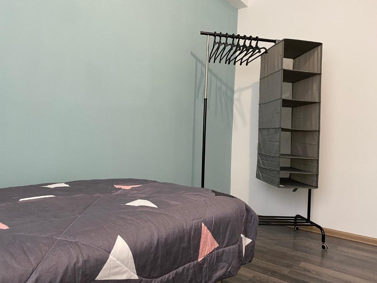 Lovely 2-Bedroom Apartment Near Ayb School Dilidzjan Buitenkant foto